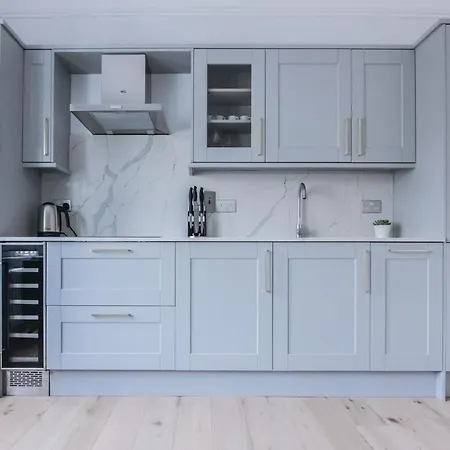 Elysian House - Kensington Serviced Apartment *