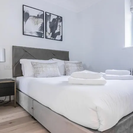 Elysian House - Kensington Serviced * London