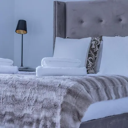 Elysian House - Kensington Serviced * London