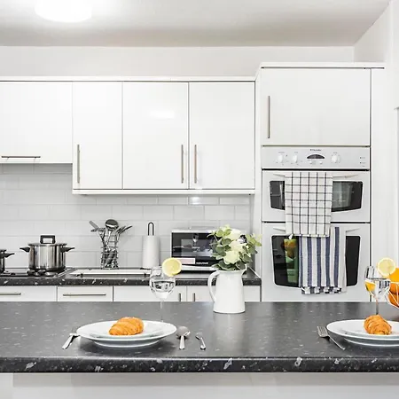 Hillsquare Residences - Tufnell Court At Victoria Park London