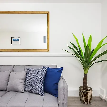 Hillsquare Residences - Tufnell Court At Victoria Park Apartment *