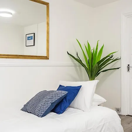 Hillsquare Residences - Tufnell Court At Victoria Park