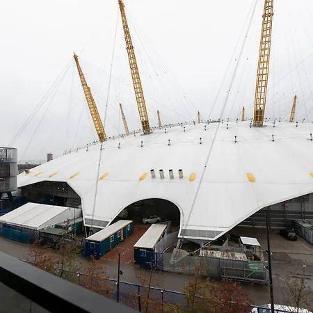 Greenwich Luxury O2 *