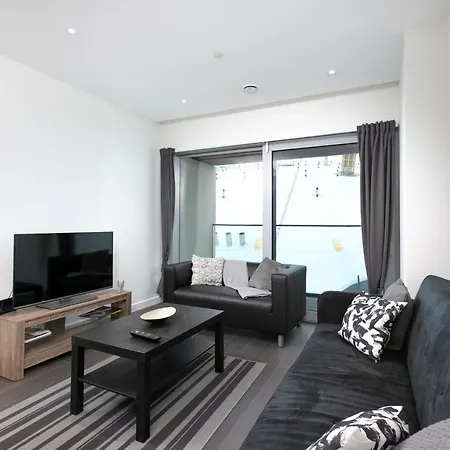 Greenwich Luxury O2 *