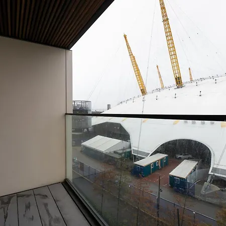 Greenwich Luxury O2 Apartment London