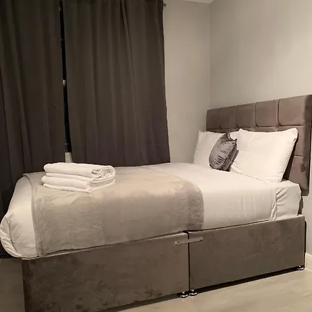 Lejlighedshotel Holland Rd Service Studio
