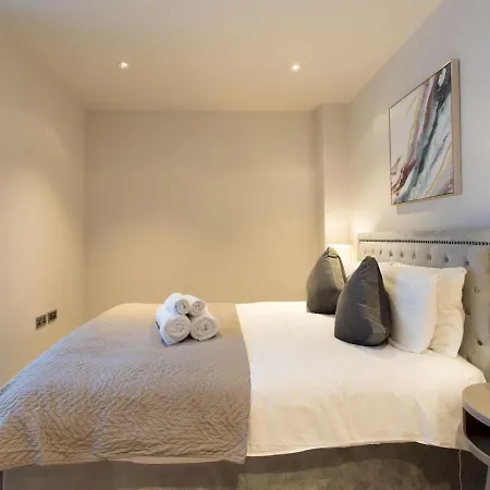 Battersea 2bed With A Balcony