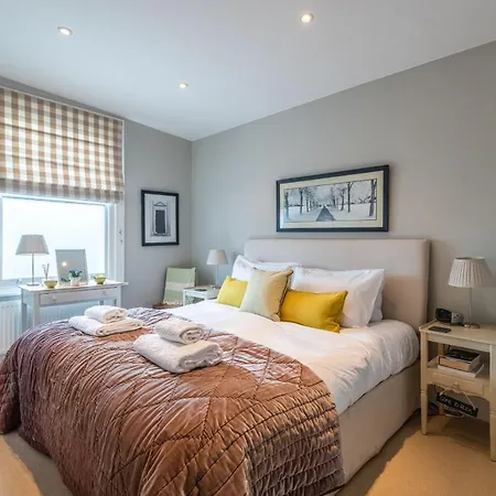 Apartment Bright Family Close To Wandsworth Common London