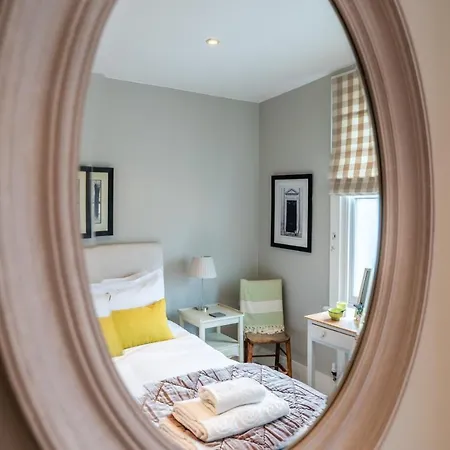 Apartment Bright Family Close To Wandsworth Common London