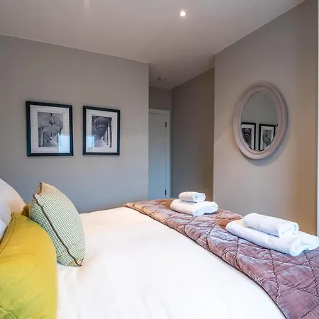 Apartment Bright Family Close To Wandsworth Common *
