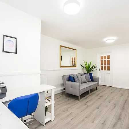 Hillsquare Residences - Tufnell Court At Victoria Park Apartment London