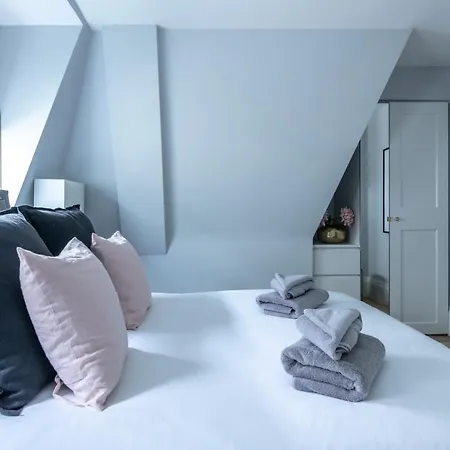 Elysian House - Kensington Serviced * London