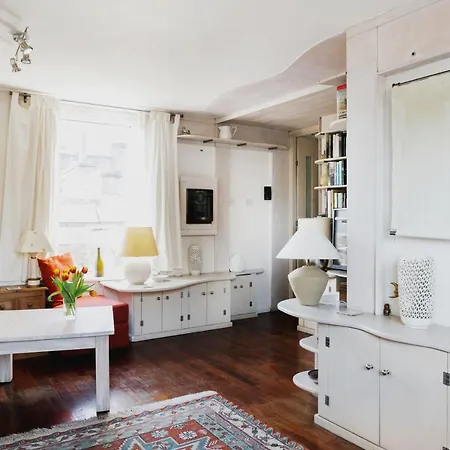 Odhams Walk By Onefinestay *