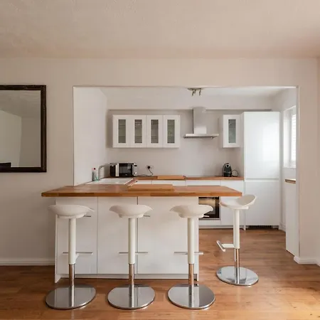 Guestready - Lovely 2br Near Wimbledon * London