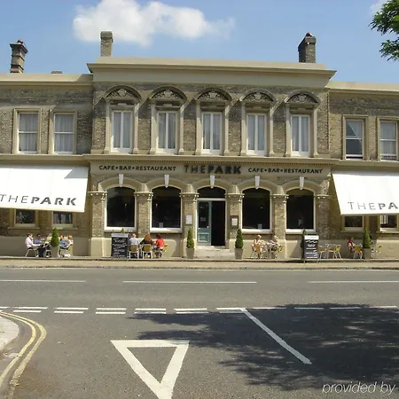 The Park Hotel 3*