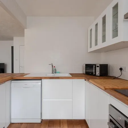 Guestready - Lovely 2br Near Wimbledon London