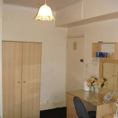 Гостевой дом Grenville House