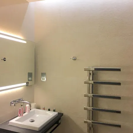 Apartment Trafalgar Luxury