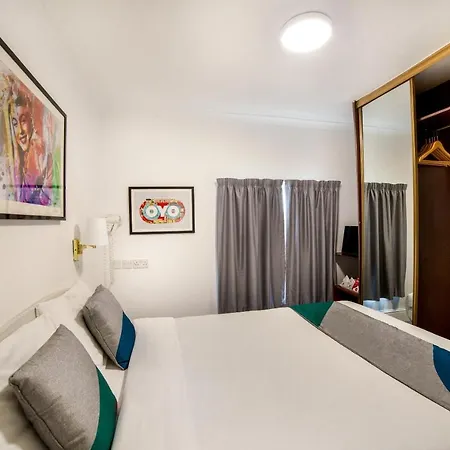 St George's Hotel 2*