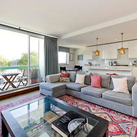 Apartment Bright 2-bed In Fashionable Chelsea *