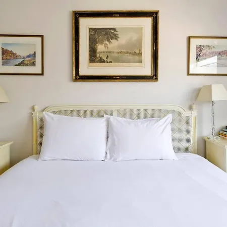Bright 2-bed In Fashionable Chelsea Apartment *