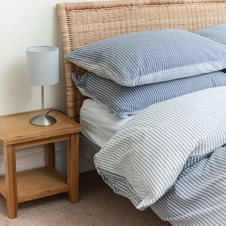 Wix's Lane Apartment