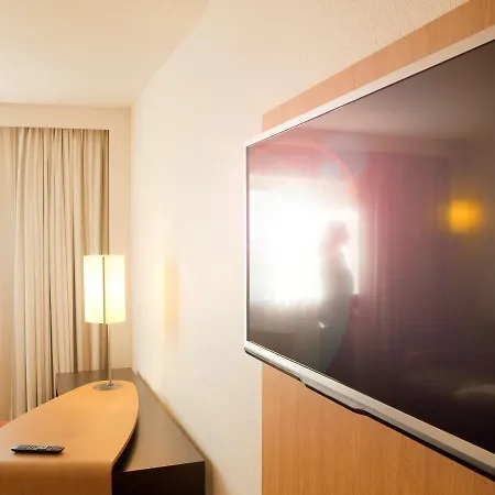 Novotel London Heathrow Airport M4 Jct. 4 4* Hillingdon