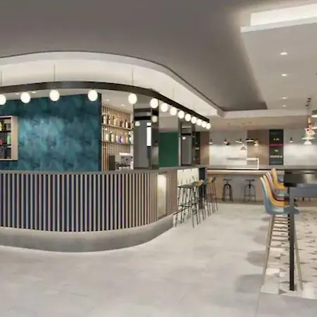 Hampton By Hilton Park Royal Londres