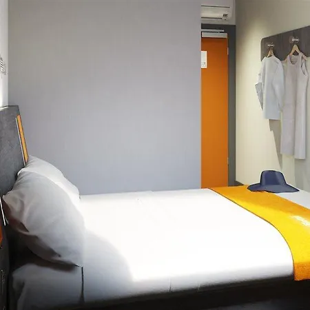 Easyhotel Shoreditch 3* London