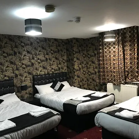 Pacific London Heathrow מלון 2*